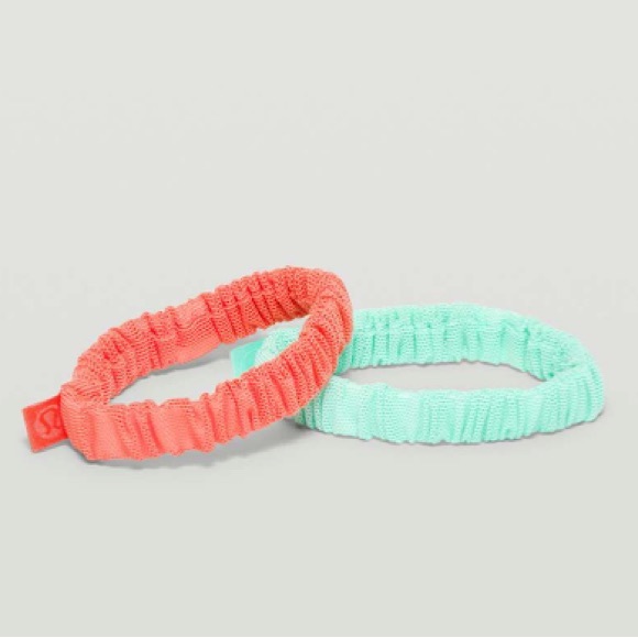 Lululemon skinny Scrunchie two pack - Picture 1 of 3